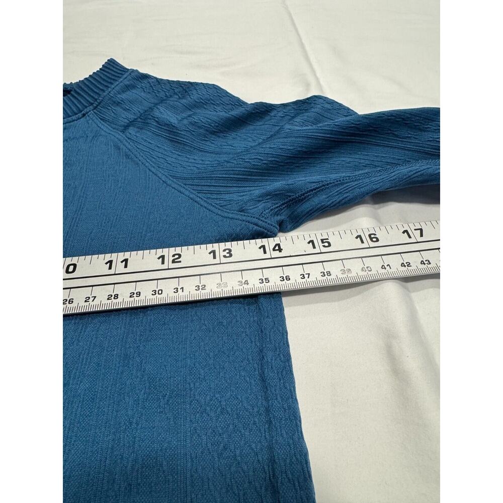 Lululemon‎ Rest Less Pullover Top - Picture 5 of 10